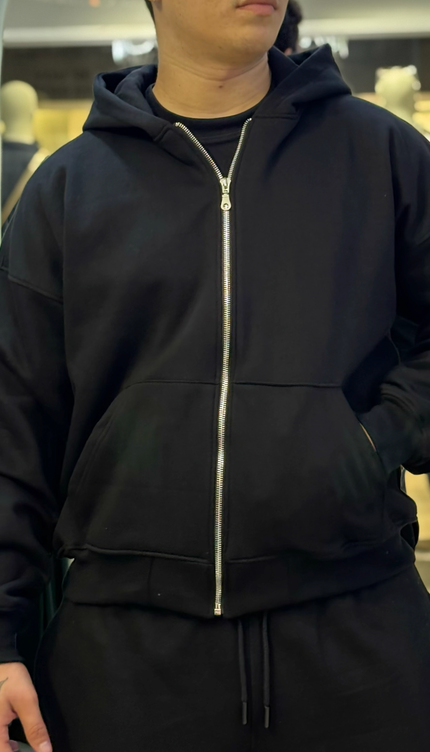 Hoodie Zip Básica Negro