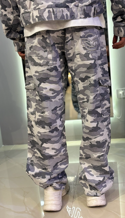Pantalón Cargo Camuflaje Plomo