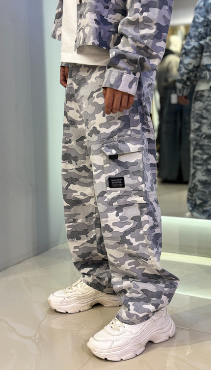 Pantalón Cargo Camuflaje Plomo