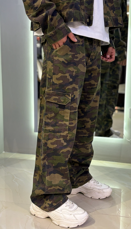 Pantalón Cargo Camuflaje Verde Militar